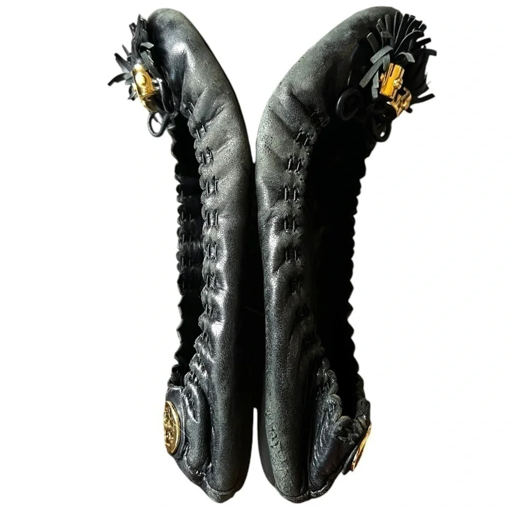 ▶️ Tory Burch ◀️ Reese Black Flats with Tassels. 6.5